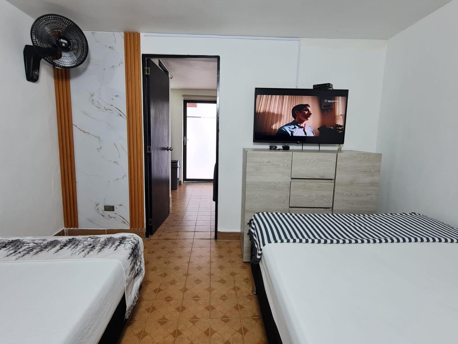 New Cozy Apartment In The Poblado, San Lucas Medellin Luaran gambar